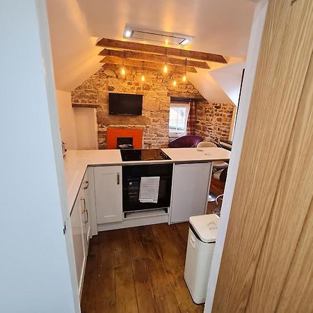 Ness City Cottage - Attic Apartment インヴァネス エクステリア 写真
