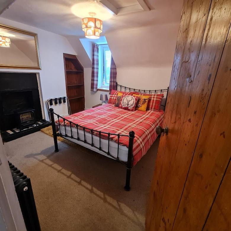 Ness City Cottage - Attic Apartment インヴァネス エクステリア 写真